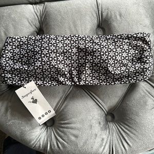 BNWT Sugarfree strapless bikini top